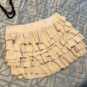 Ruffled skirt